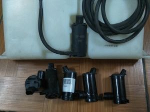 Bơm nước rửa kính