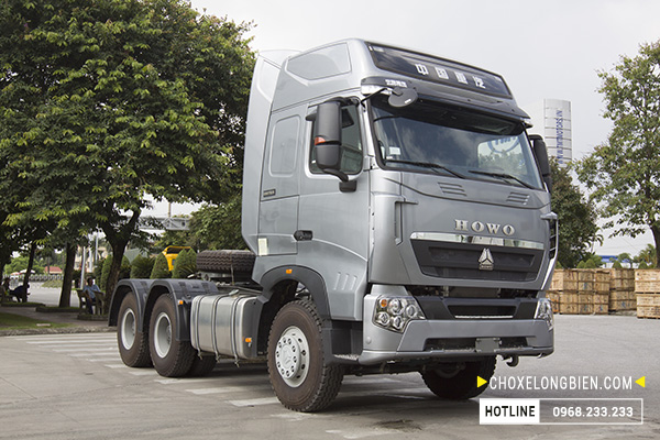 Giá xe đầu kéo howo A7 model 2019
